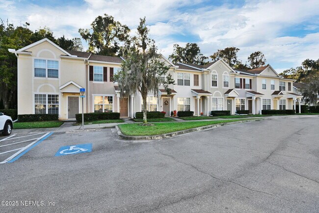 Building Photo - 3578 Twisted Tree Ln