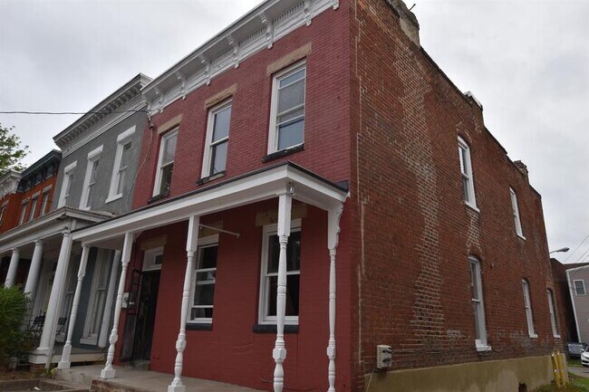 Building Photo - 23 S Morris St