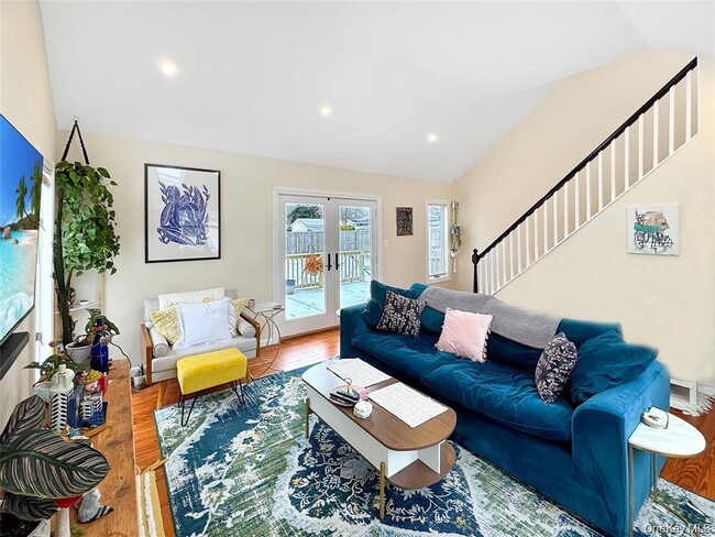 Building Photo - 120 Clinton Ave