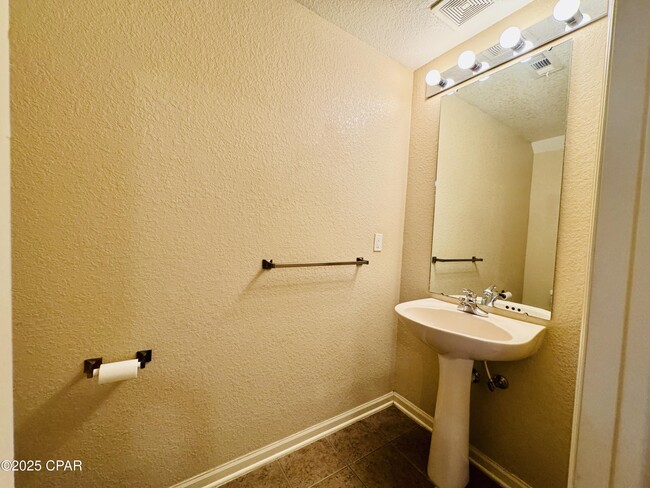 Building Photo - 1205 Baldwin Rowe Cir