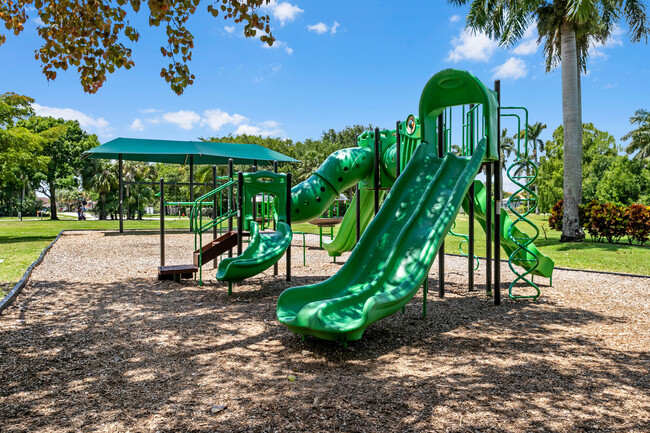 Building Photo - 6241 C Durham Dr