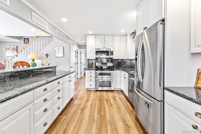 Building Photo - 79 E Tiana Rd