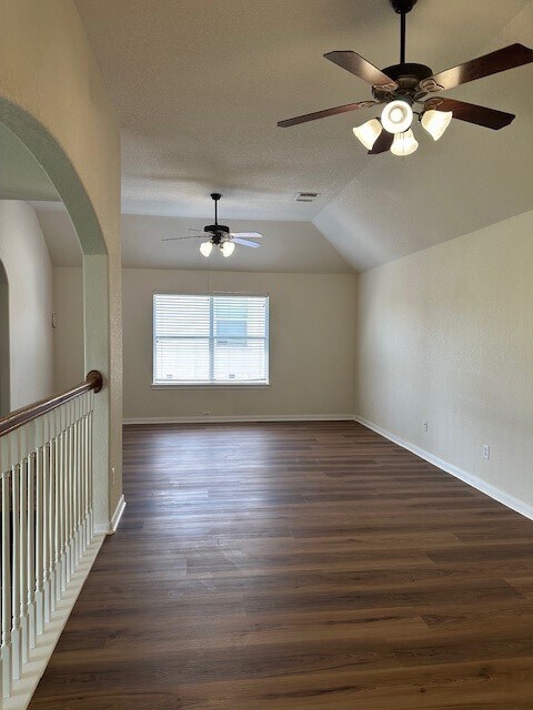 Building Photo - 8627 Sweet Pasture Dr