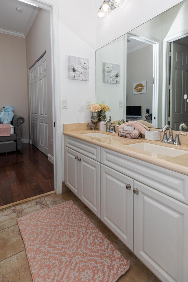 Building Photo - 3636 NW 83rd Way