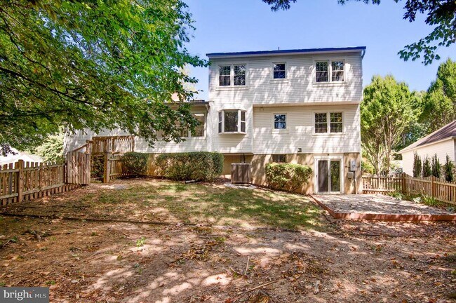Building Photo - 12227 Ox Hill Rd
