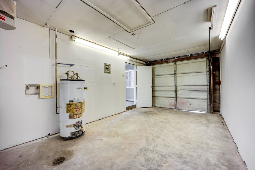 Building Photo - 1426 N 40th St