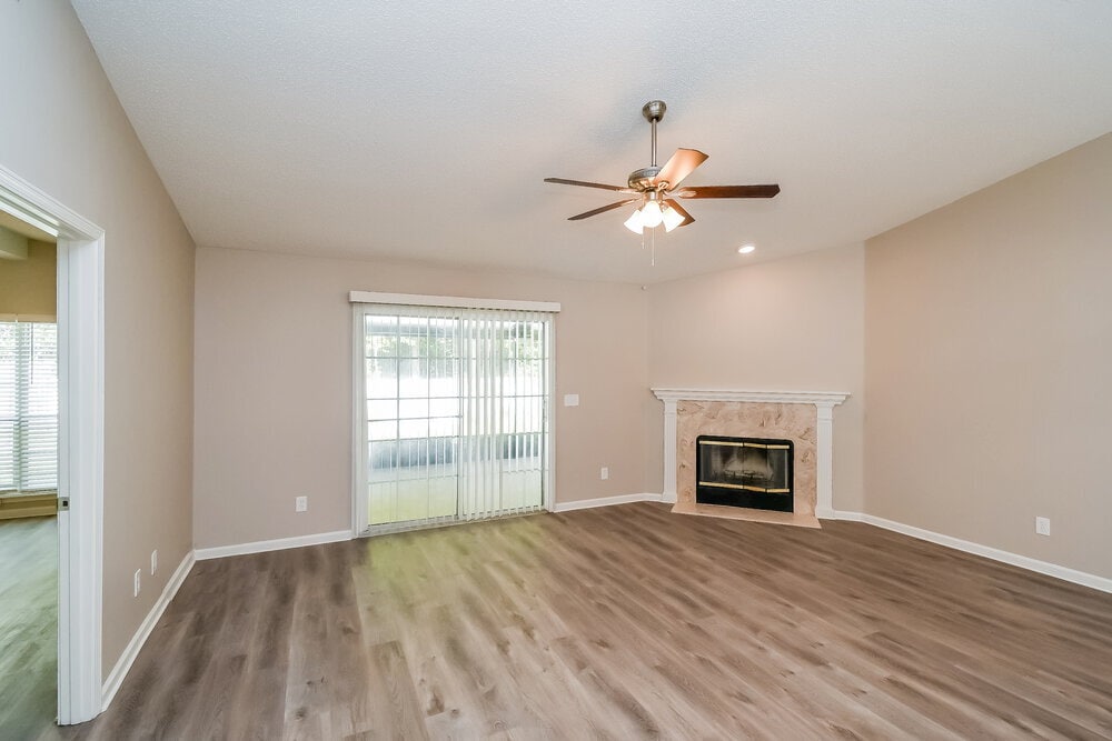 Building Photo - 7725 Fawn Lake Dr S