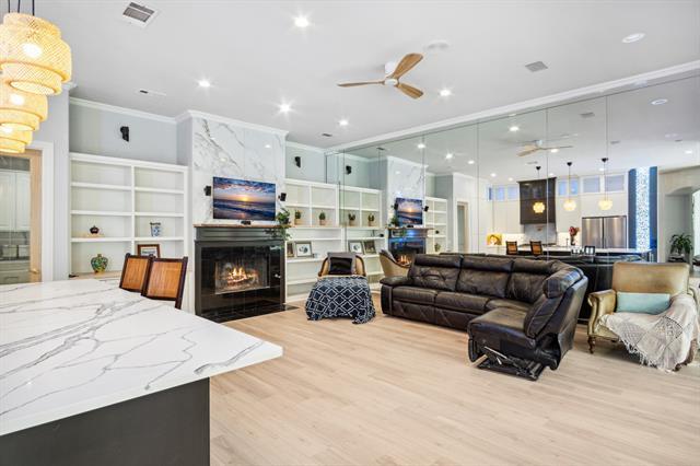 Building Photo - 3700 Watercrest Dr
