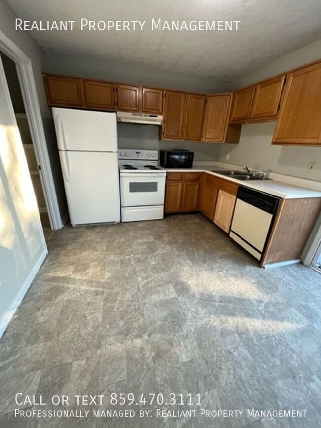 Building Photo - 108 Floyd Ct