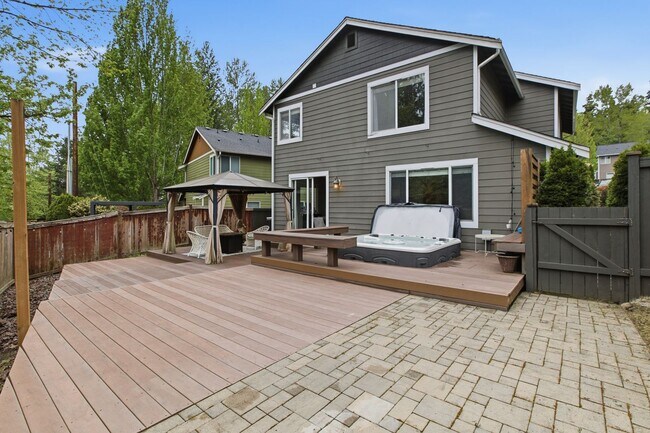 Building Photo - 22731 30th Ct SE