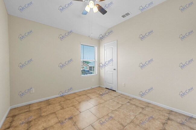 Building Photo - 601 Gin Lake Trl