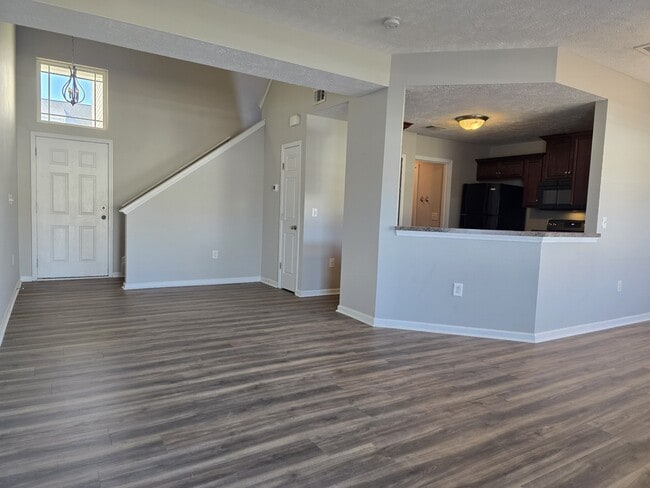 Building Photo - 1073 Somerset Springs Dr