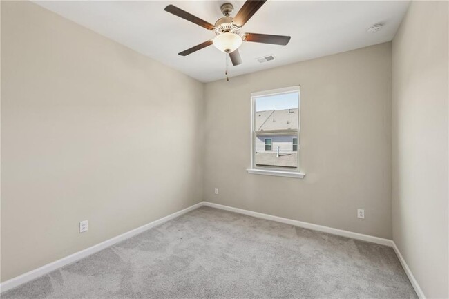 Building Photo - 4145 Essex Pond Wy