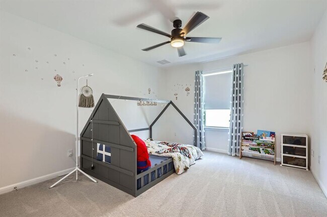 Building Photo - 1209 Brasano Pl