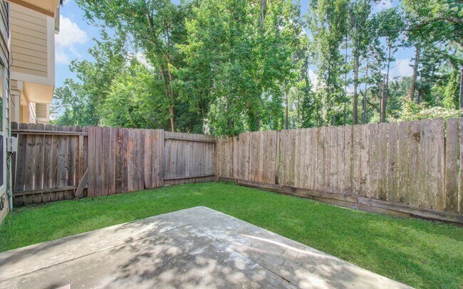 Building Photo - 743 Hallsleigh Ln