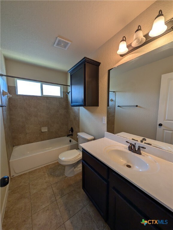 Building Photo - 248 Oak Creek Way