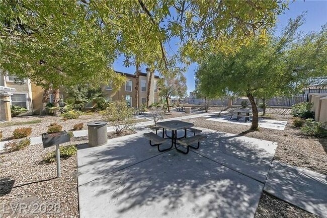 Building Photo - Bright Northwest Second-Floor Condo with Oversized Balcony & Community Pool!