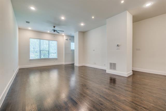 Building Photo - 3023 Clamath Dr