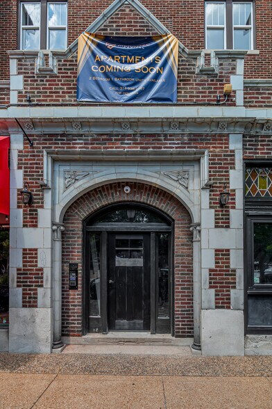 Building Photo - 6309 Delmar Blvd