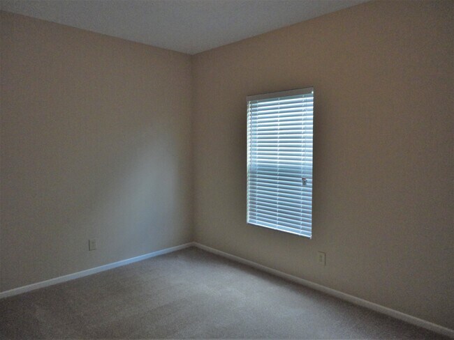 Building Photo - 6675 Wellspring Drive
