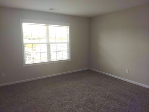Building Photo - Beautiful 3 Bedroom w/Garage Townhouse Clo...