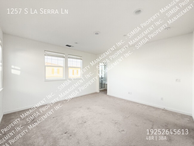 Building Photo - 1257 La Sera Ln