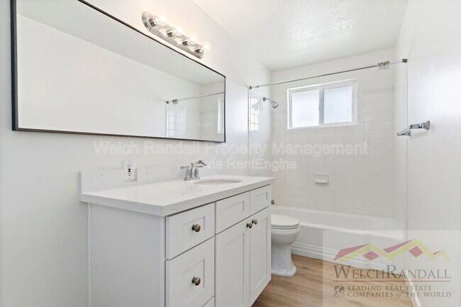Building Photo - 5195 S 300 W