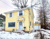 Building Photo - 39 Hilton Ave