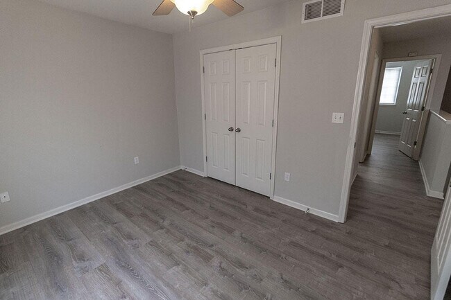 Building Photo - 3916 Snowy Owl Dr