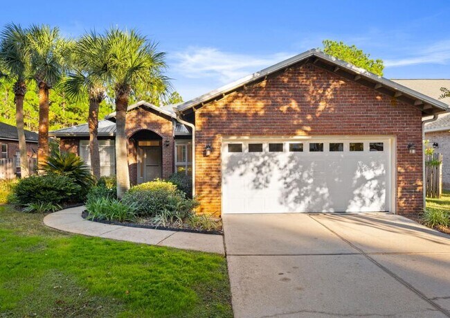 Building Photo - 255 Cll Escada