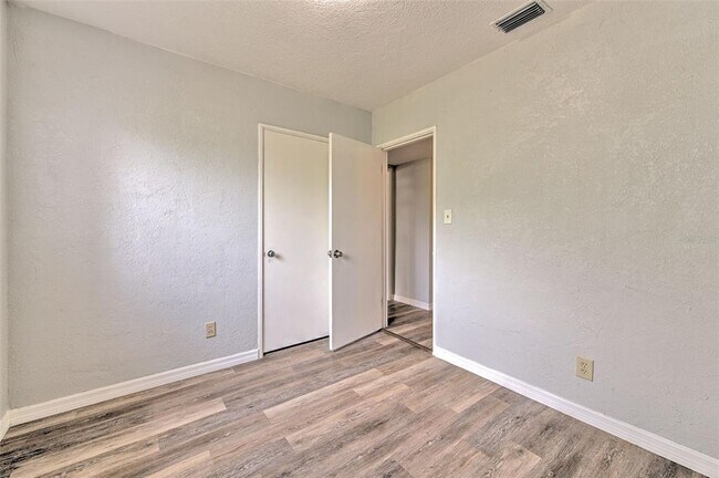 Building Photo - 1511 Meridel Ave