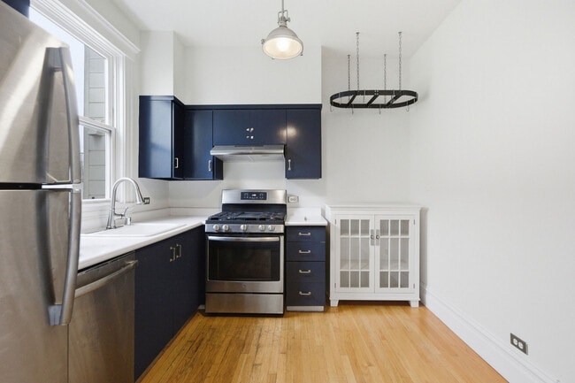 Building Photo - 2211 California St