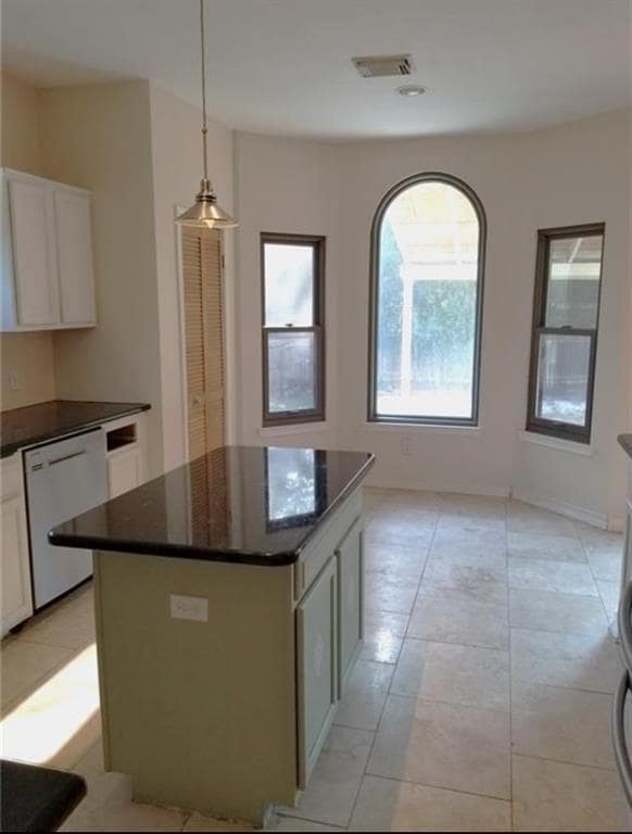 Building Photo - 406 Settlers Valley Dr