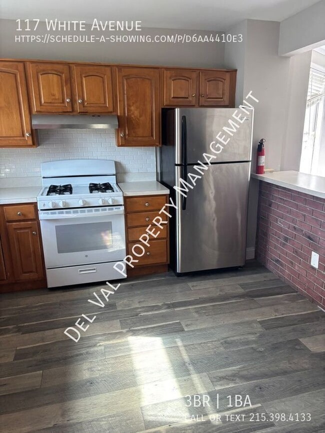 Building Photo - 117 White Ave