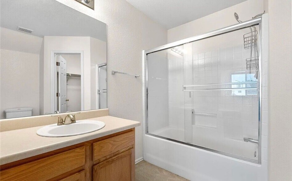 Building Photo - 18897 E Linvale Pl