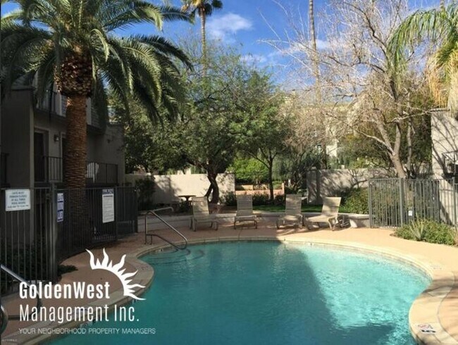 Building Photo - Fantastic 1Bdm 1Ba Midtown Condo Near Ligh...