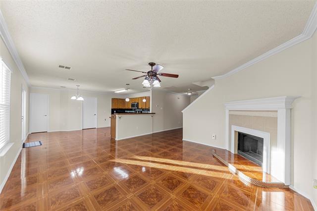 Building Photo - 1428 Thornhill Ln