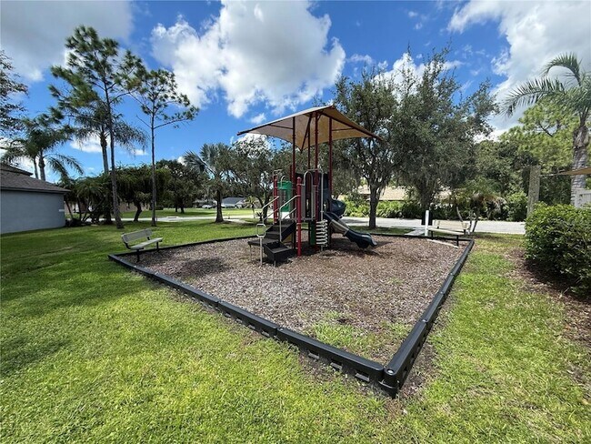 Building Photo - 219 Bay Arbor Blvd