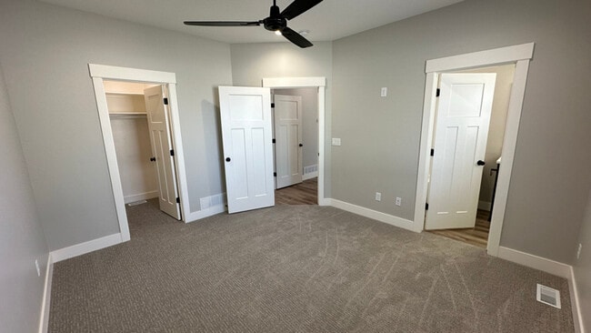 Building Photo - 4735 Legacy Vlg Ln
