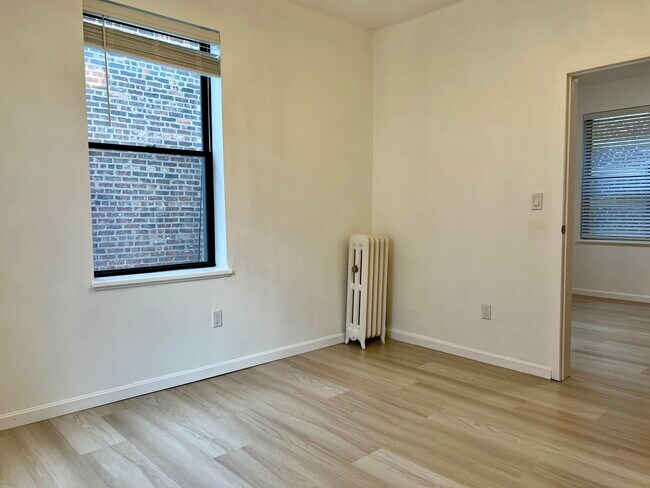 Building Photo - 6601 Broadway