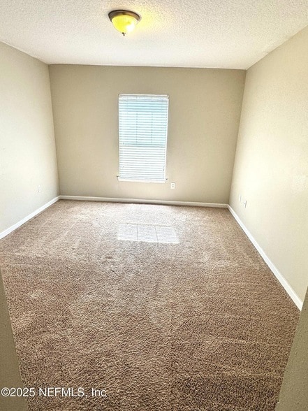 Building Photo - 1500 Calming Water Dr