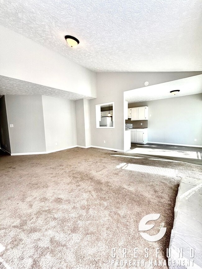 Building Photo - 7 MINUTES FROM INTERSTATE! Adorable 3 Bed Two Bath in Raeford - Ready for Move In TODAY!