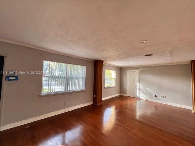 Building Photo - 2201 N 56th Terrace