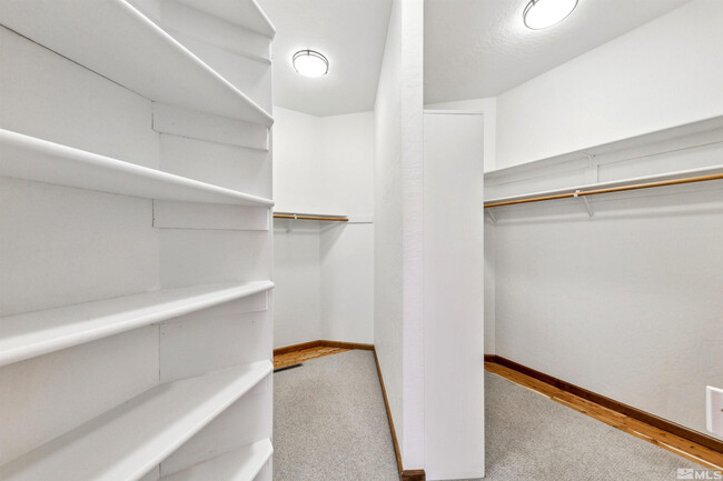 Building Photo - 145 Twinberry Cir