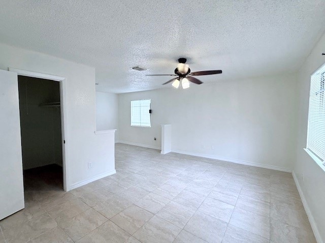 Building Photo - 5711 Longforest Dr