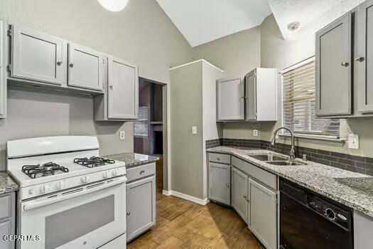 Building Photo - 12052 Bellows Ct