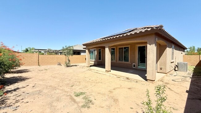 Building Photo - 25945 W Horsham Dr