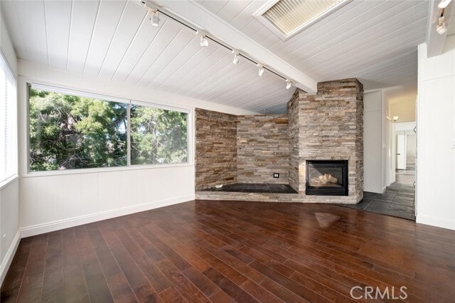 Building Photo - 358 Bluebird Canyon Dr