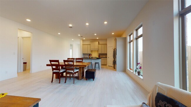 Building Photo - 19034 Paso Fino Pr Ln