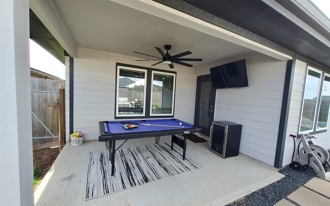 Building Photo - 3839 Sparkman Ln